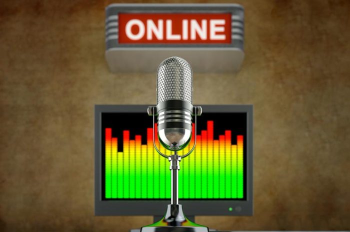 Get featured popular podcasts