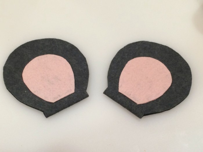 Making Felt Mouse Ears | ThriftyFun Trading mouse ears for a lab coat