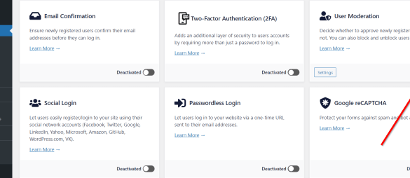 How to moderate new user registrations in wordpress