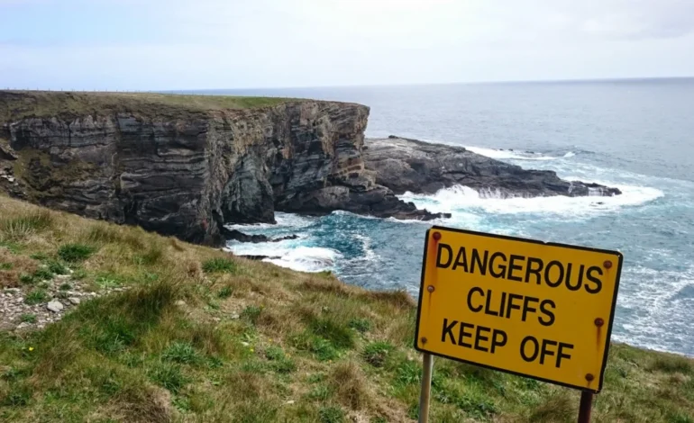 The Strait of Hormuz Reverts to Military Control, Raising Stakes Amidst Fragile Ceasefire